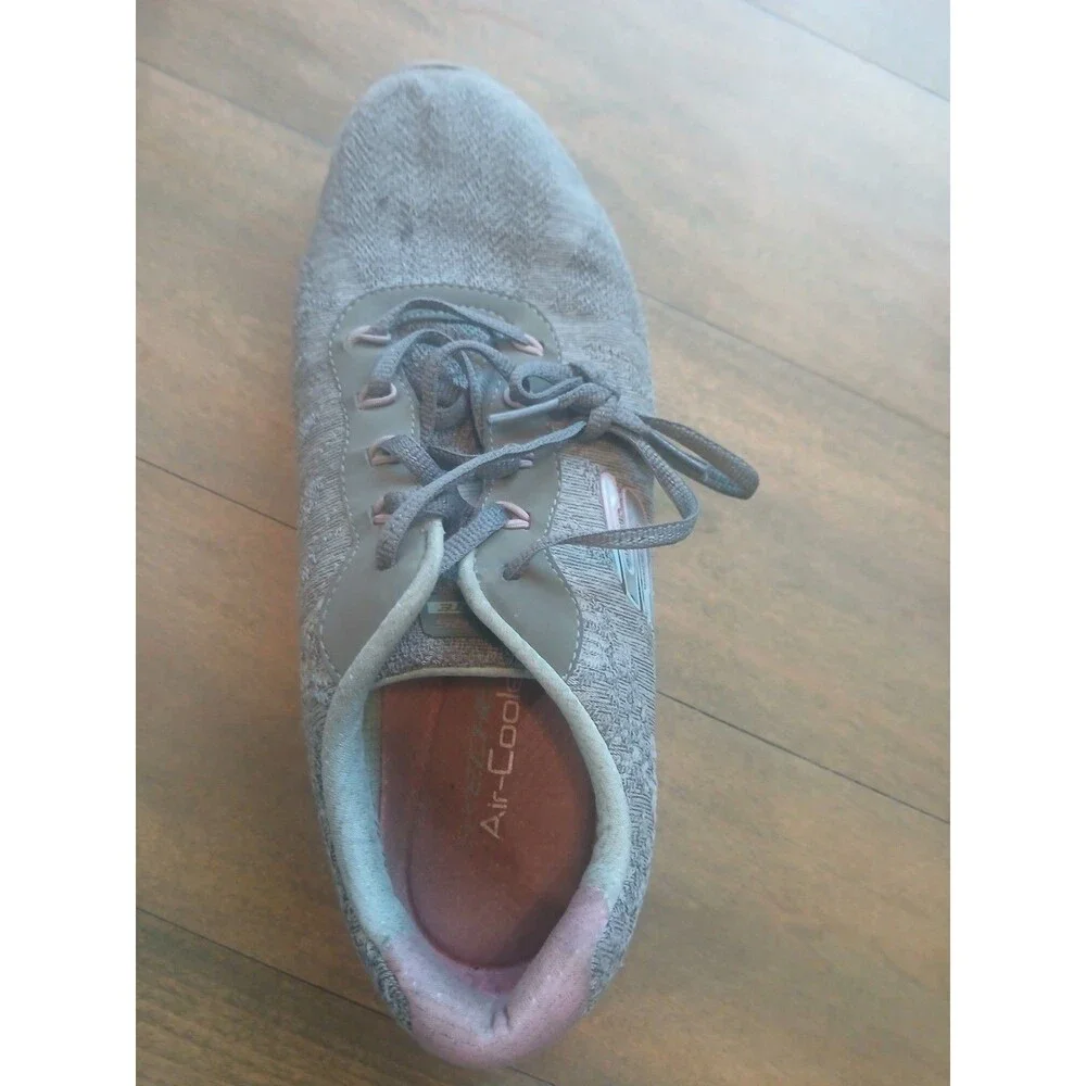 SKETCHERS Air Cooled/w Memory Foam SIZE 8